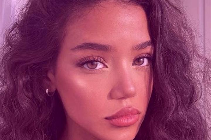 Lucy, 23, a black brown-eyed mixed companion based in Nantianhu. Offering Girlfriend Experience, Duos, OWO. Available for incall and outcall, day and evening...