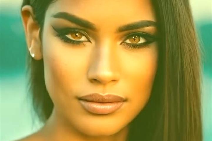 Lucy, 23, a brunette dark-eyed latina companion based in Abeanou. Offering A-Level, Tantra, Overnight, Girlfriend Experience. Available for incall and outcal...