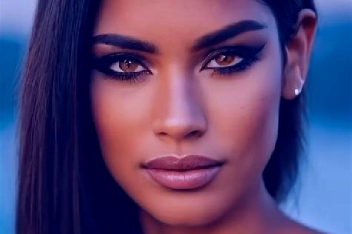 Lucy, 23, a dark blonde brown-eyed latina companion based in Camelon. Offering CIM, Striptease, Prostate Massage, OWO, 69. Available for incall and outcall, ...