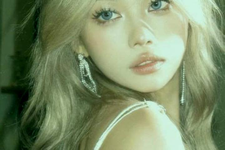 Lucy, 23, a dark blonde dark-eyed asian companion based in Demirkoeprue. Offering A-Level, Girlfriend Experience, Domination, Dinner Date, BDSM. Available fo...