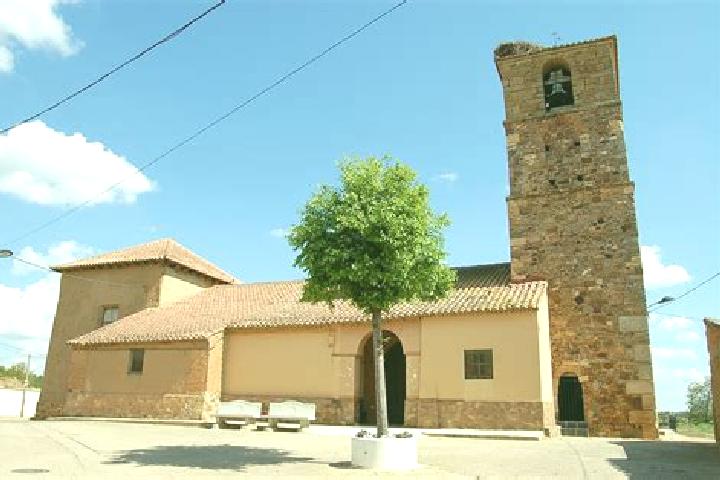 Lucy, 23 — Escort in Santa Colomba de las Monjas, Spain