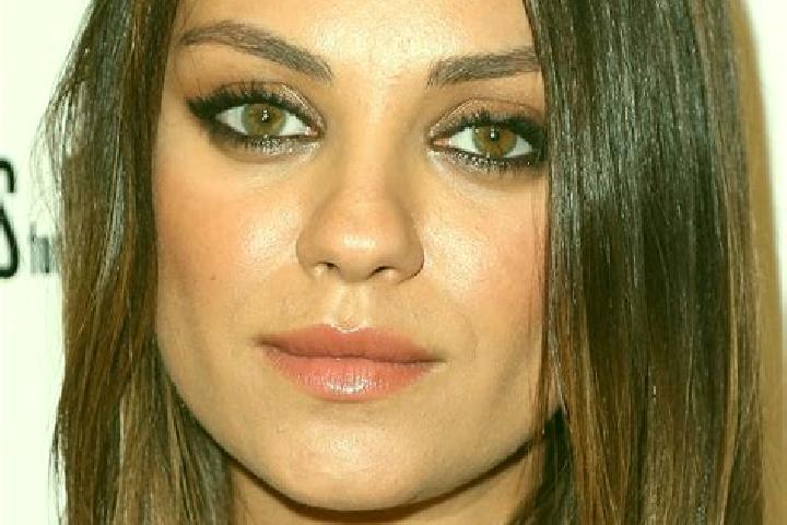 Lucy, 24, a brunette hazel-eyed mediterranean companion based in Grubine. Offering Roleplay, Domination, Tantra, Girlfriend Experience. Available for incall ...