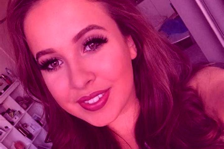 Lucy, 24, a red dark-eyed european companion based in Sowa. Offering CIM, 69, Deep French Kissing, Domination. Available for incall and outcall, day and even...