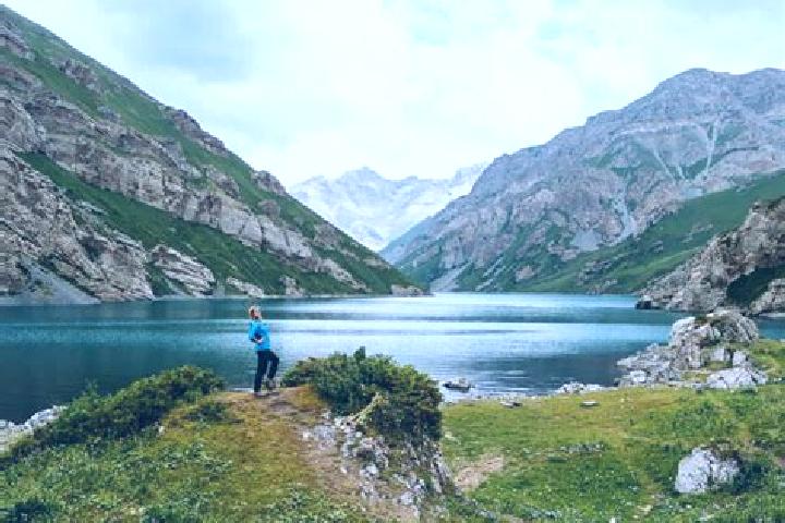Lucy, 24 — Escort in At-Bashi, Kyrgyzstan
