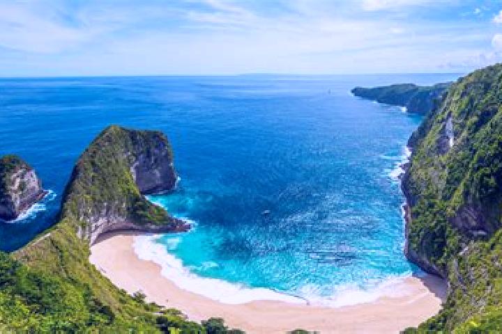 Lucy, 24 — Escort in Karangsudo, Indonesia