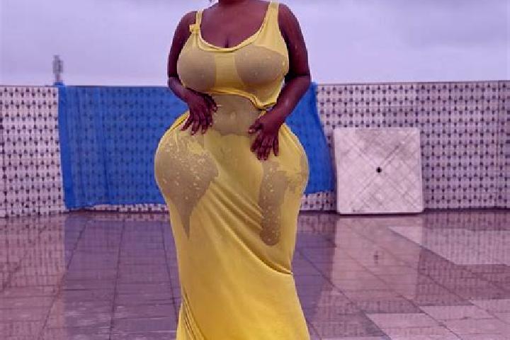 Lucy, 24 — Escort in Kouassi-Badoukro, Ivory Coast