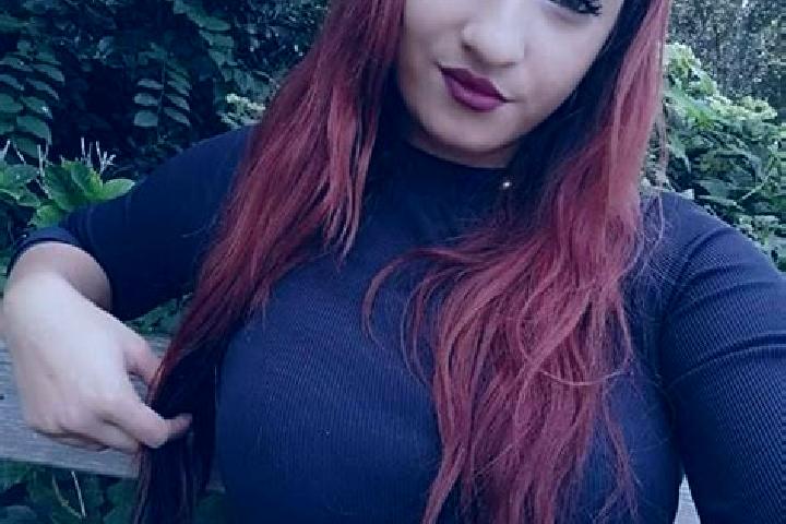 Lucy, 25, a red blue-eyed latina companion based in Datteln. Offering Duos, Massage, CIM, OWO, A-Level. Available for incall and outcall, day and evening dates.