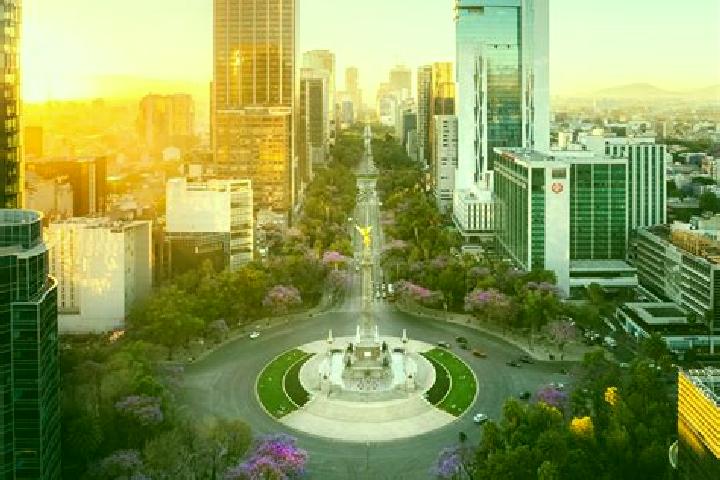 Lucy, 25 — Escort in Oxcabal, Mexico