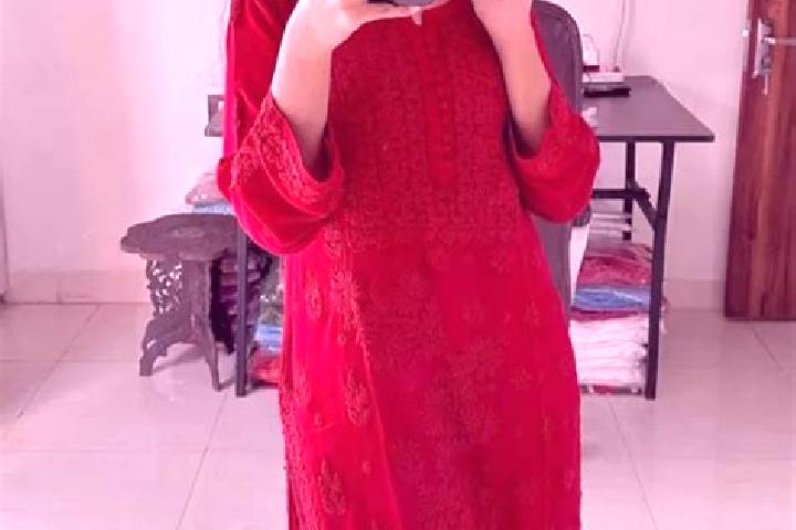 Lucy, 25 — Escort in Sann, Pakistan