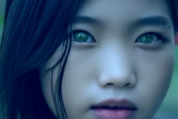 Lucy, 26, a black green-eyed asian companion based in Usumatlan. Offering Domination, Couples, Striptease. Available for incall and outcall, day and evening ...