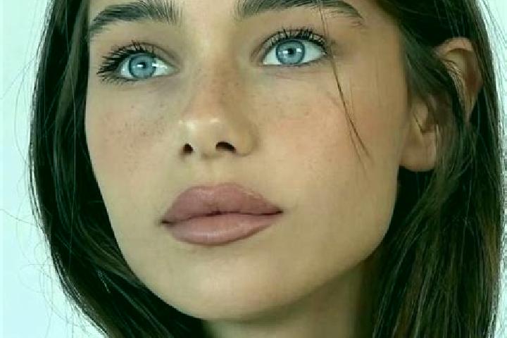 Lucy, 26, a brunette brown-eyed mediterranean companion based in Loganville. Offering Prostate Massage, Massage, A-Level. Available for incall and outcall, d...