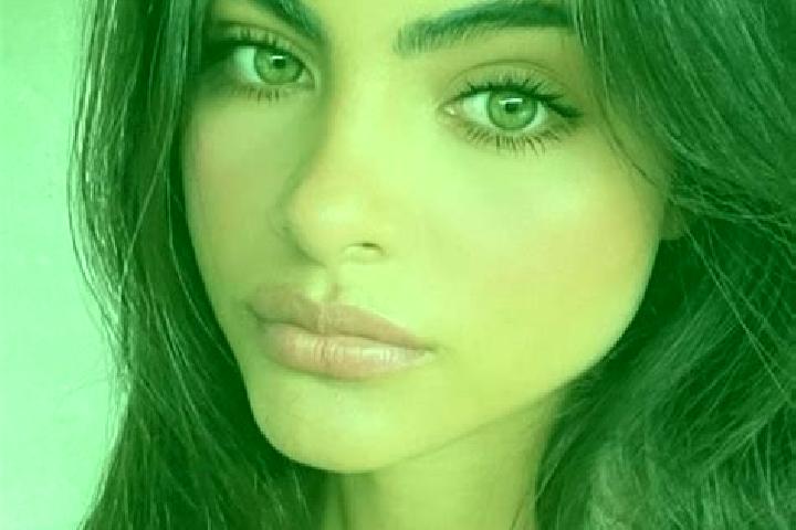 Lucy, 26, a brunette green-eyed latina companion based in Annovka. Offering Domination, Erotic Massage, Duos, Roleplay, Striptease. Available for incall and ...