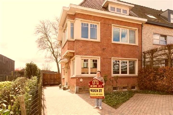 Lucy, 26 — Escort in Nieuwerkerken, Belgium