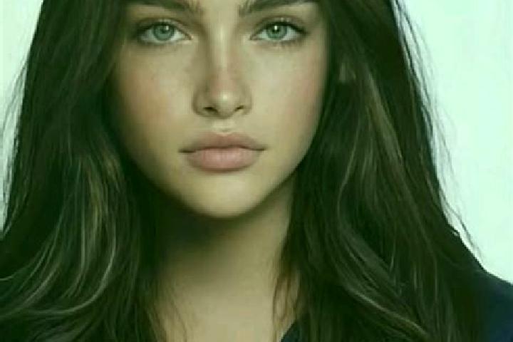 Lucy, 27, a brunette blue-eyed caucasian companion based in Krukow. Offering Fetish, Tantra, Couples, Erotic Massage. Available for incall and outcall, overn...