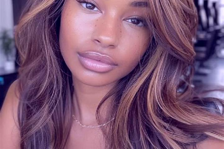 Lucy, 27, a dark blonde brown-eyed indian companion based in Gauriac. Offering Party Girl, Couples, OWO, Prostate Massage, Travel Companion. Available for in...