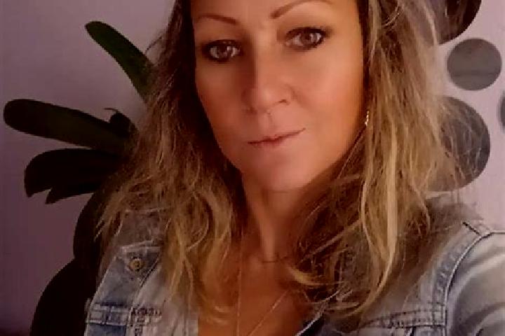 Lucy, 27 — Escort in Chabreloche, France