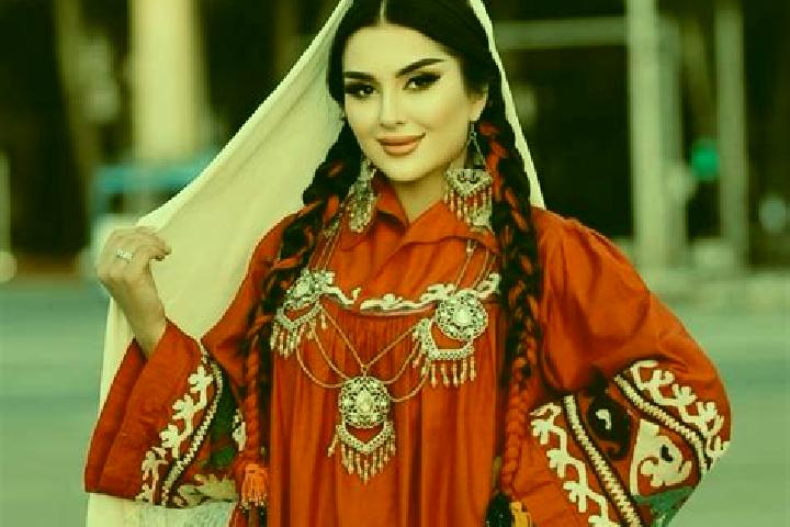 Lucy, 27 — Escort in Ghonchi, Tajikistan