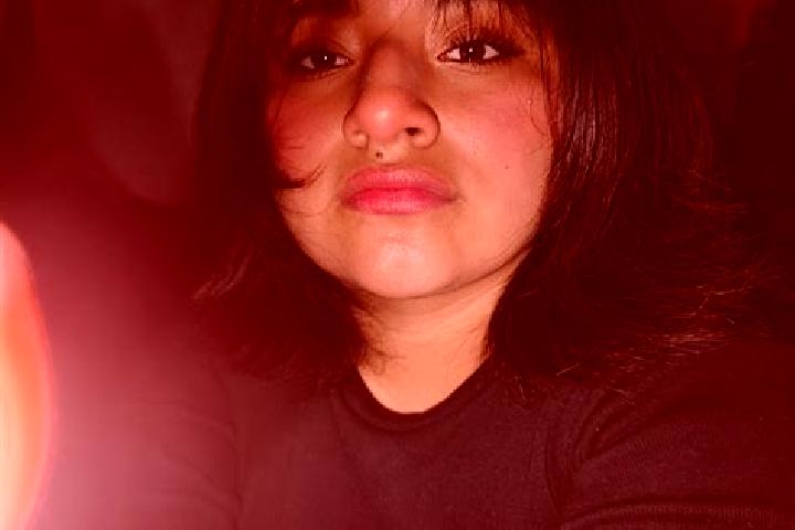 Lucy, 27 — Escort in San Sebastian de Yuluc, Ecuador