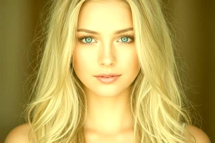 Lucy, 28, a blonde amber-eyed mixed companion based in Pengpu. Offering BDSM, Fetish, Party Girl. Available for incall and outcall, day and evening dates.