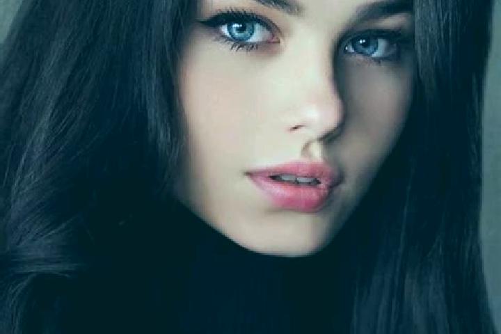 Lucy, 28, a brunette grey-eyed caucasian companion based in Strasbourg. Offering A-Level, GFE, Party Girl. Available for incall and outcall, overnight bookin...