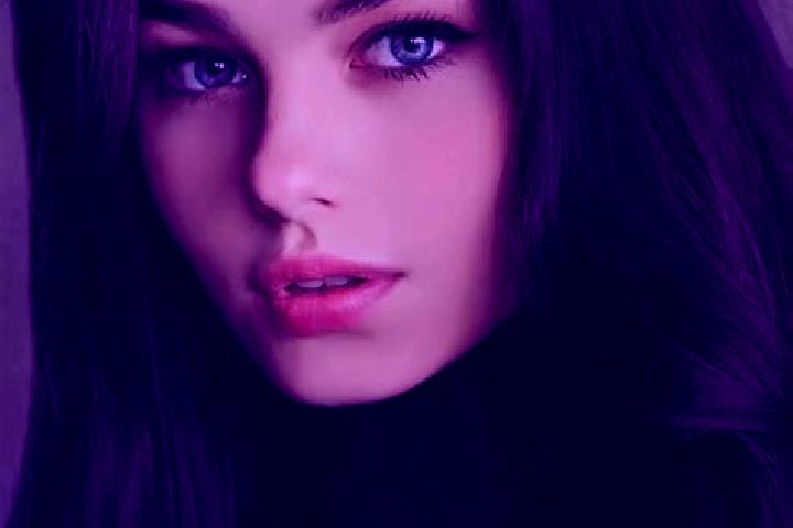 Lucy, 28, a red dark-eyed caucasian companion based in Delingha. Offering Party Girl, Couples, Massage. Available for incall and outcall, day and evening dates.