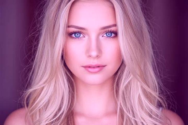 Lucy, 29, a blonde green-eyed mixed companion based in Pioraco. Offering Erotic Massage, Roleplay, GFE, A-Level. Available for incall and outcall, overnight ...