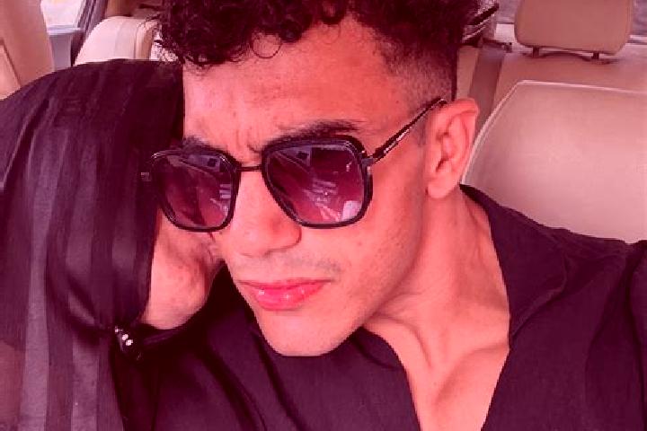 Lucy, 29 — Escort in Karim Kola, Iran