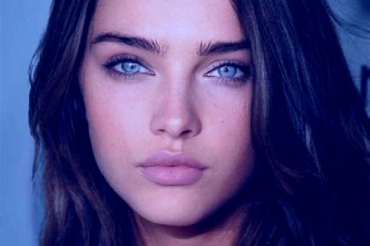 Lucy, 31, a brunette dark-eyed european companion based in Nong Wua So. Offering OWO, Deep French Kissing, Domination, Duos, Erotic Massage. Available for in...