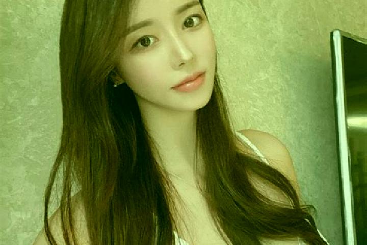 Lucy, 31 — Escort in Miryeok, South Korea