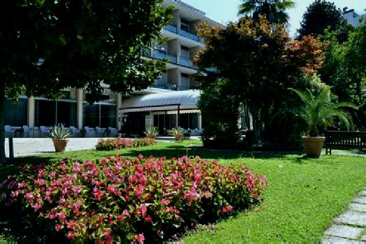 Lucy, 31 — Escort in Montegrotto Terme, Italy