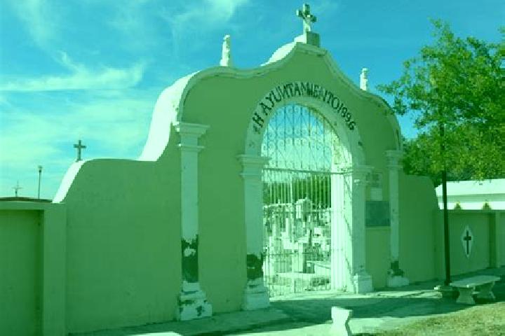 Lucy, 31 — Escort in Santa Maria Endare, Mexico