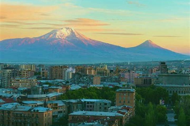 Lucy, 31 — Escort in Zartonk, Armenia