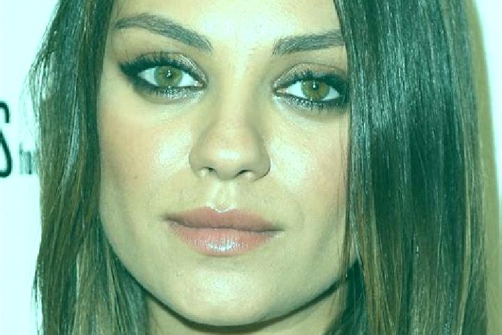 Lucy, 32, a auburn hazel-eyed middle eastern companion based in Scar Top. Offering Dinner Date, Prostate Massage, GFE, Roleplay. Available for incall and out...