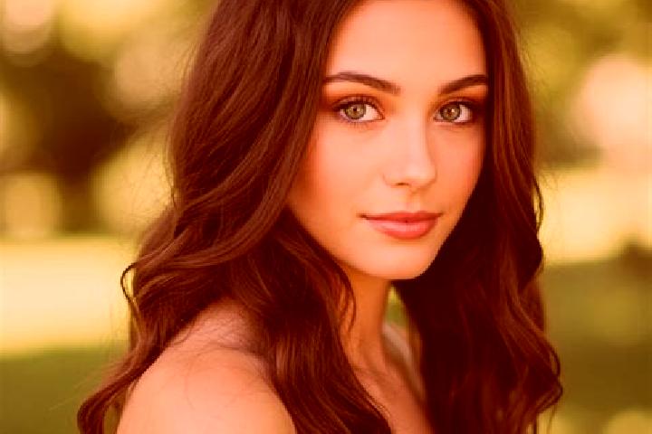 Lucy, 32, a brunette hazel-eyed european companion based in Vieux Badien. Offering Couples, Travel Companion, GFE, Overnight. Available for incall and outcal...