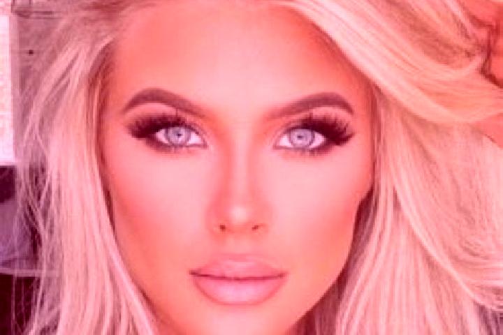 Lucy, 32, a platinum blonde amber-eyed european companion based in Mala Skala. Offering Erotic Massage, Striptease, Massage, 69. Available for incall and out...