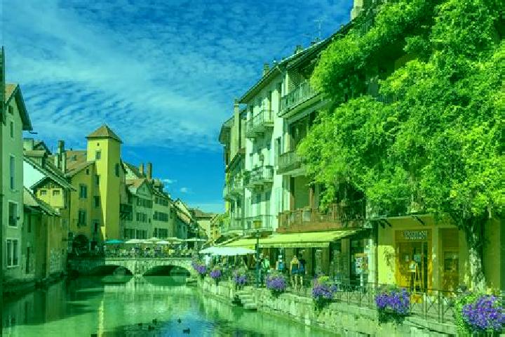 Lucy, 32 — Escort in Leudeville, France