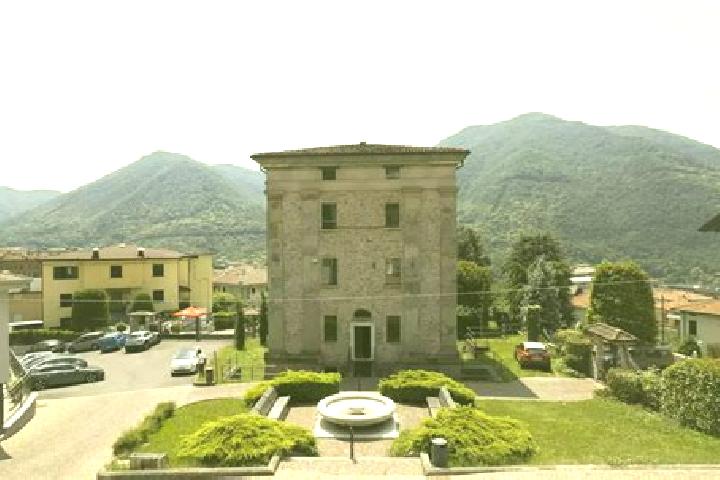 Lucy, 32 — Escort in Lumezzane, Italy