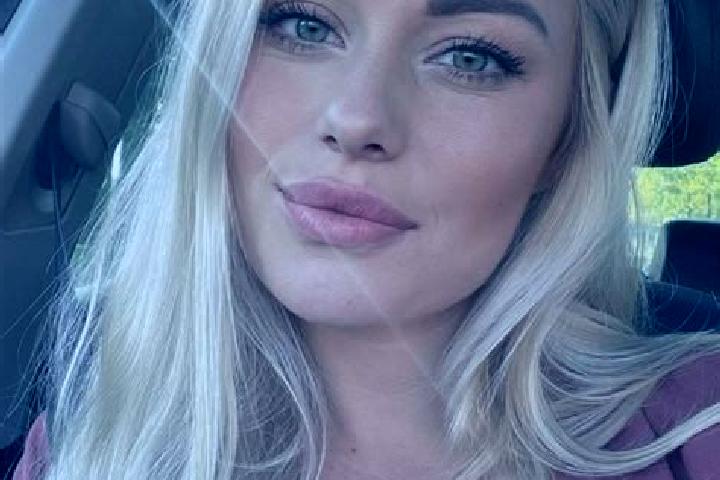 Lucy, 33, a blonde hazel-eyed mediterranean companion based in Habanero 1ra. Seccion (Venustiano Carranza). Offering Couples, Girlfriend Experience, Roleplay...