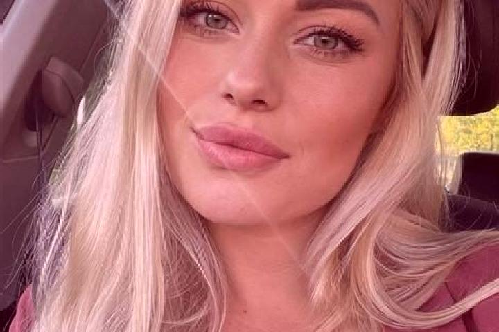 Lucy, 33, a blonde hazel-eyed mediterranean companion based in Kazarman. Offering Massage, CIM, Girlfriend Experience, A-Level. Available for incall and outc...