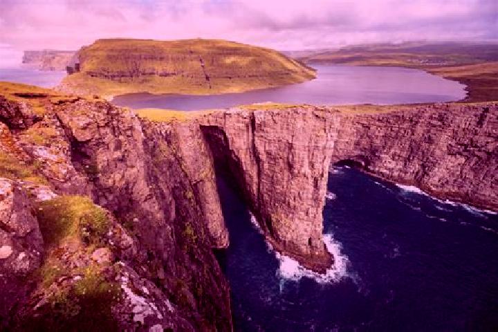 Lucy, 33 — Escort in Vagur, Faroe Islands