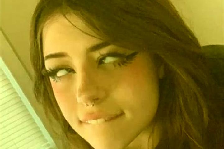 Lucy, 34, a black green-eyed mediterranean companion based in Cair. Offering BDSM, Domination, Fetish, A-Level, OWO. Available for incall and outcall, day an...