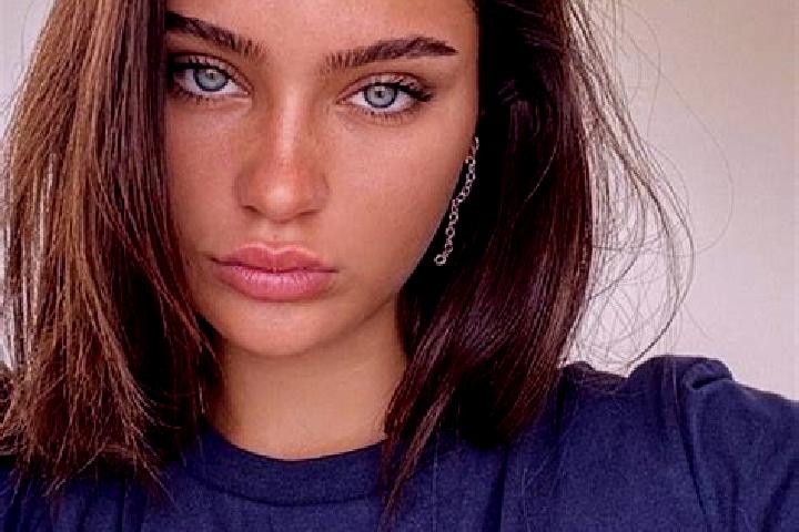 Lucy, 34, a brunette dark-eyed mediterranean companion based in Ivanovo. Offering Tantra, Massage, Domination, BDSM. Available for incall and outcall, overni...