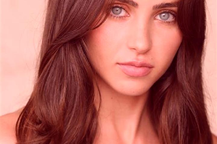 Lucy, 34, a dark blonde brown-eyed latina companion based in Malaia. Offering Massage, A-Level, Tantra. Available for incall and outcall, day and evening dates.