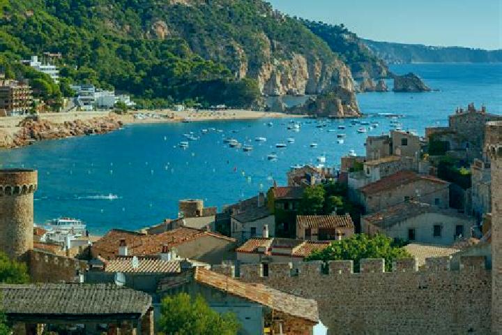 Lucy, 34 — Escort in Almendral, Spain