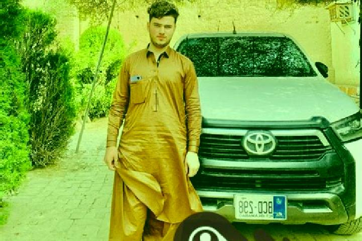 Lucy, 34 — Escort in Charhoi, Pakistan