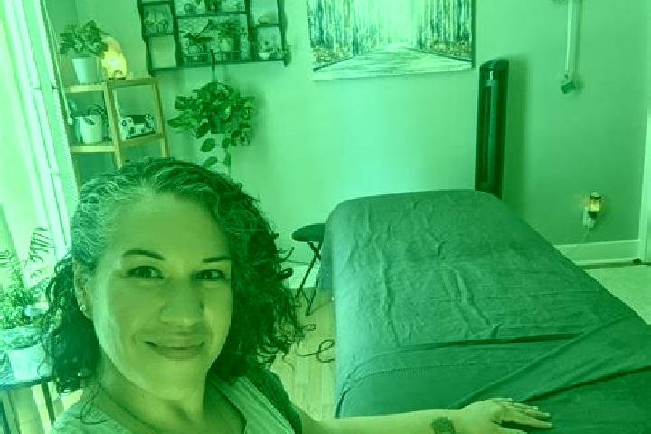 Lucy, 35, a black grey-eyed mixed companion based in Ferrieres-en-Brie. Offering Massage, Roleplay, Tantra. Available for incall and outcall, day and evening...