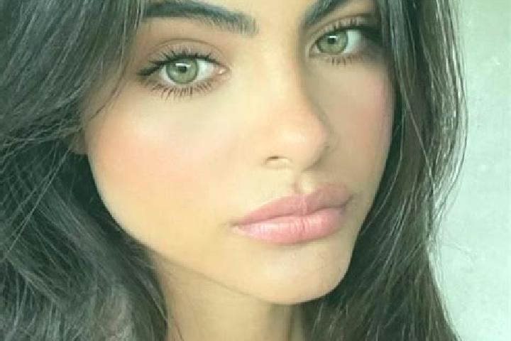Lucy, 35, a brunette green-eyed middle eastern companion based in Kremmling. Offering Party Girl, Massage, Tantra, Dinner Date. Available for incall and outc...