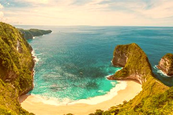 Lucy, 35 — Escort in Dangkah, Indonesia
