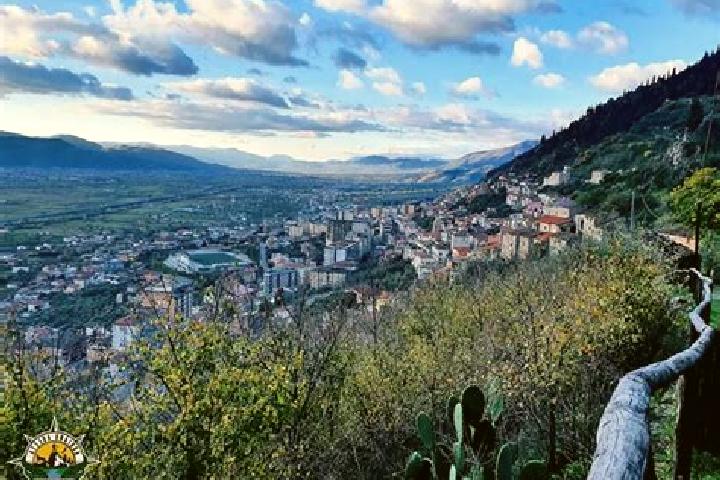 Lucy, 35 — Escort in Sala Consilina, Italy