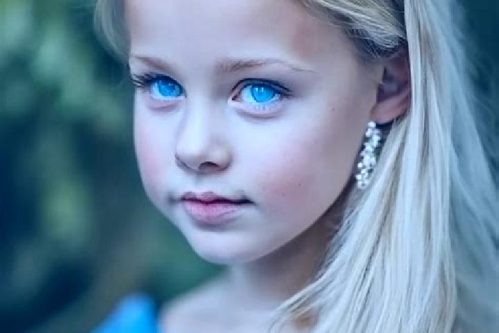 Lucy, 36, a blonde blue-eyed mediterranean companion based in Cisompet. Offering 69, Travel Companion, Overnight. Available for incall and outcall, overnight...